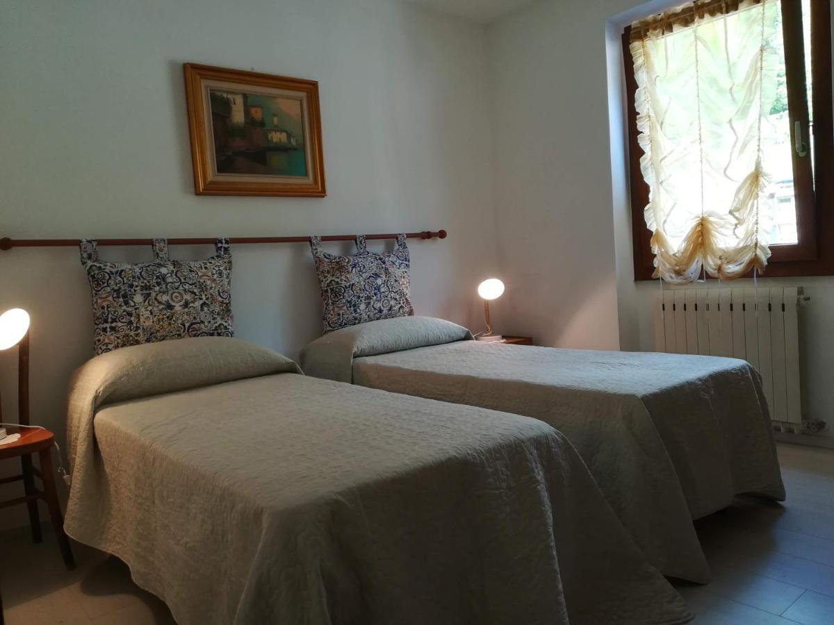 Ca' Albano Apartment Mezzolago Bagian luar foto
